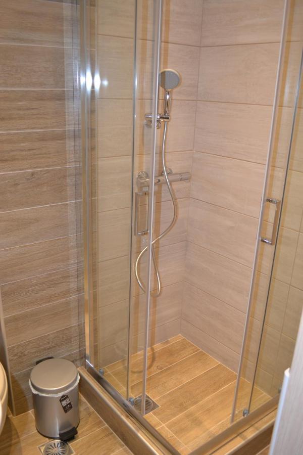 Kalamaria Brand New 1 Bedroom Apartment Selanik Dış mekan fotoğraf